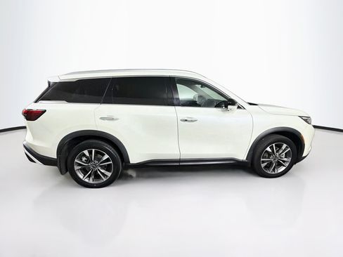 Used 2023 INFINITI QX60 Luxe w/ Performance Audio Package FWD image 10