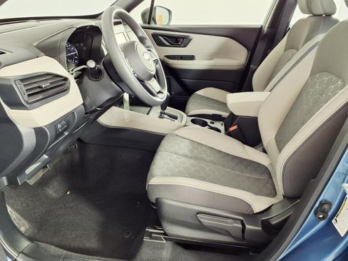 Certified 2025 Subaru Forester image 13