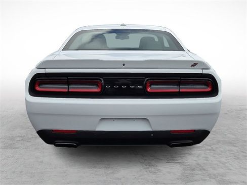 Used 2018 Dodge Challenger GT w/ GT Interior Package image 5