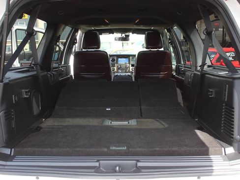Used 2017 Ford Expedition EL Platinum AWD/4WD image 15