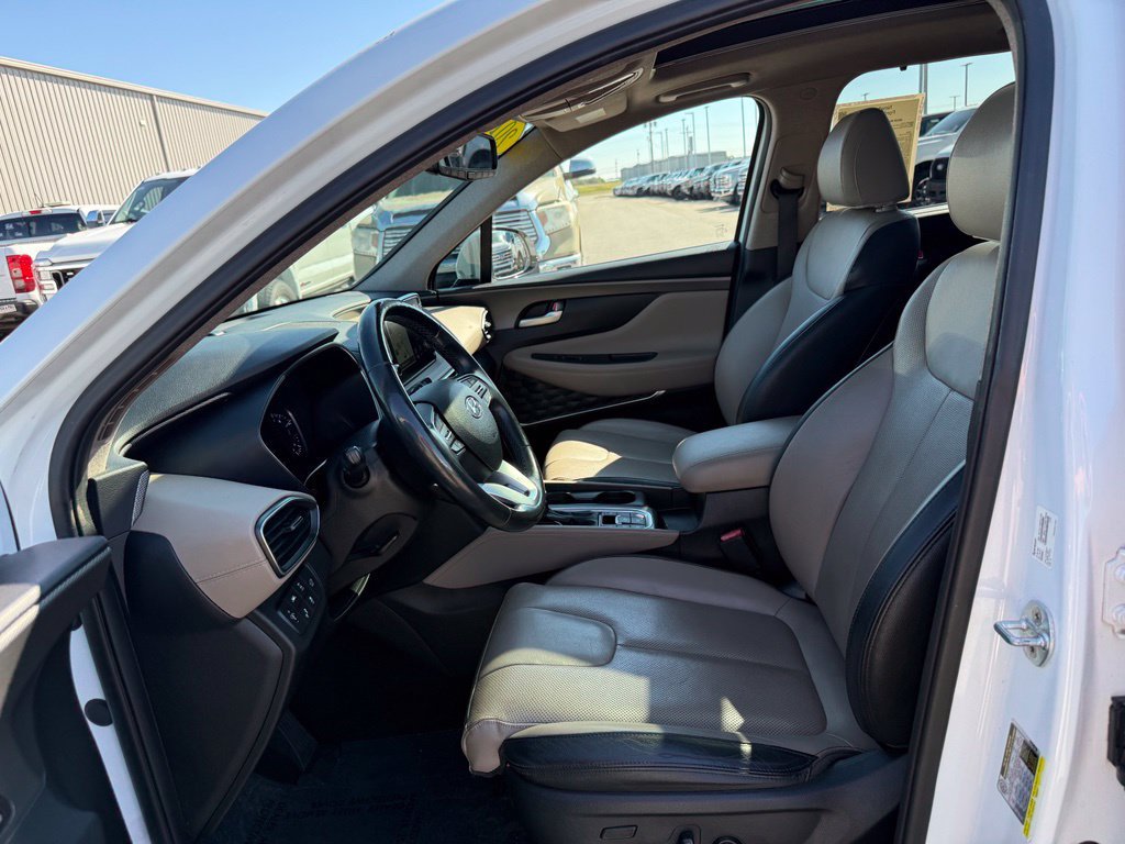 Used 2019 Hyundai Santa Fe AWD image 5