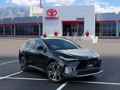 Used 2023 Toyota bZ4X AWD w/ Weather Package