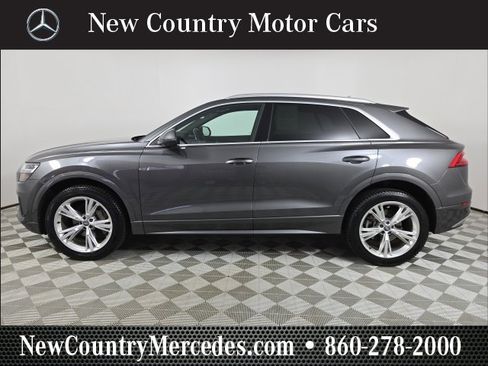 Used 2019 Audi Q8 Premium Plus w/ Premium Plus image 4