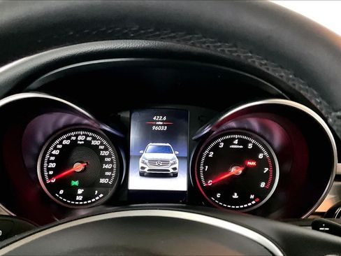 Certified 2018 Mercedes-Benz GLC 300 4MATIC image 26