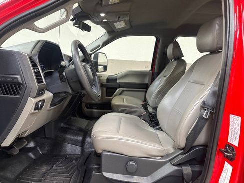 Used 2022 Ford F550 4x4 Crew Cab Super Duty w/ Power Equipment Group image 13