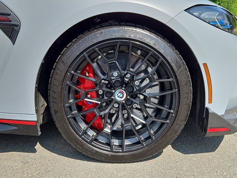 Used 2023 BMW M4 CSL RWD image 8