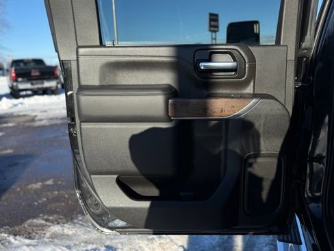 Used 2022 GMC Sierra 2500 Denali image 17
