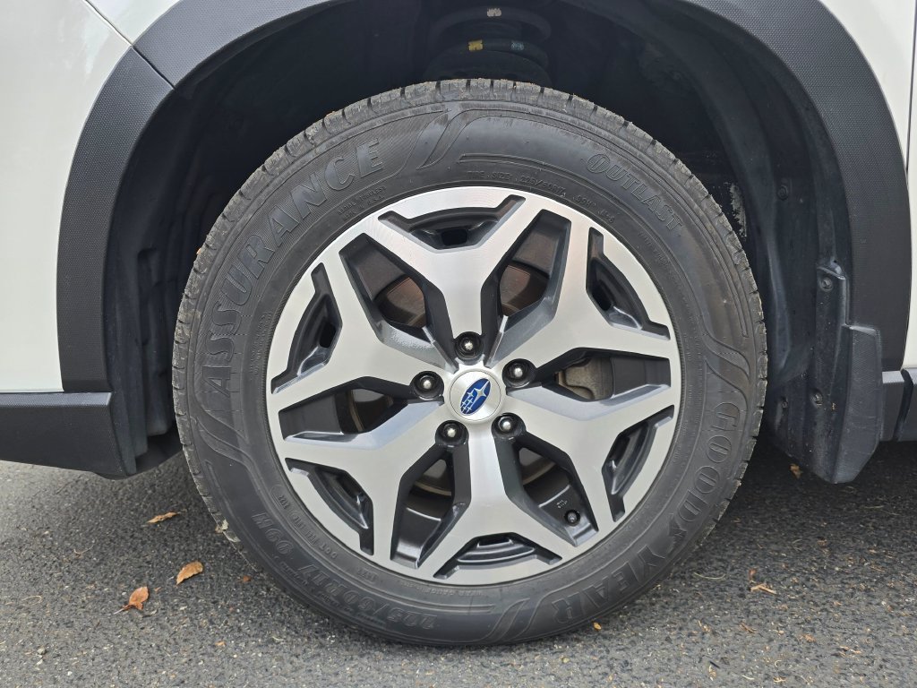Used 2019 Subaru Forester Premium w/ Popular Package #1 AWD/4WD image 5