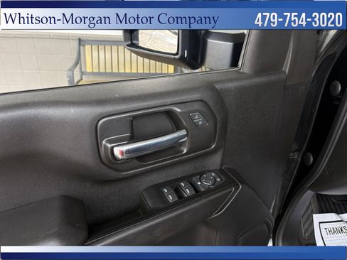 Used 2022 Chevrolet Silverado 2500 Custom w/ Custom Convenience Package AWD/4WD image 17