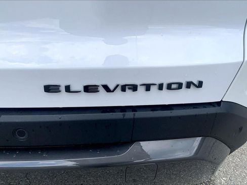 Used 2026 GMC Terrain Elevation FWD image 8