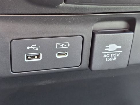 New 2026 Honda Odyssey Touring image 19