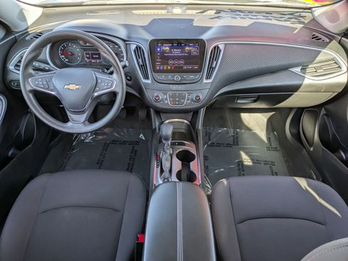 Used 2023 Chevrolet Malibu LT image 23