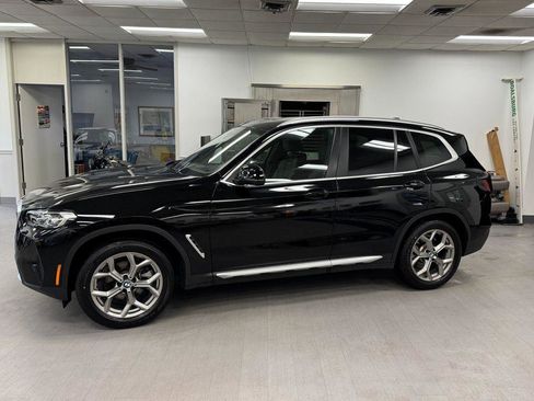Used 2023 BMW X3 xDrive30i w/ Premium Package image 2
