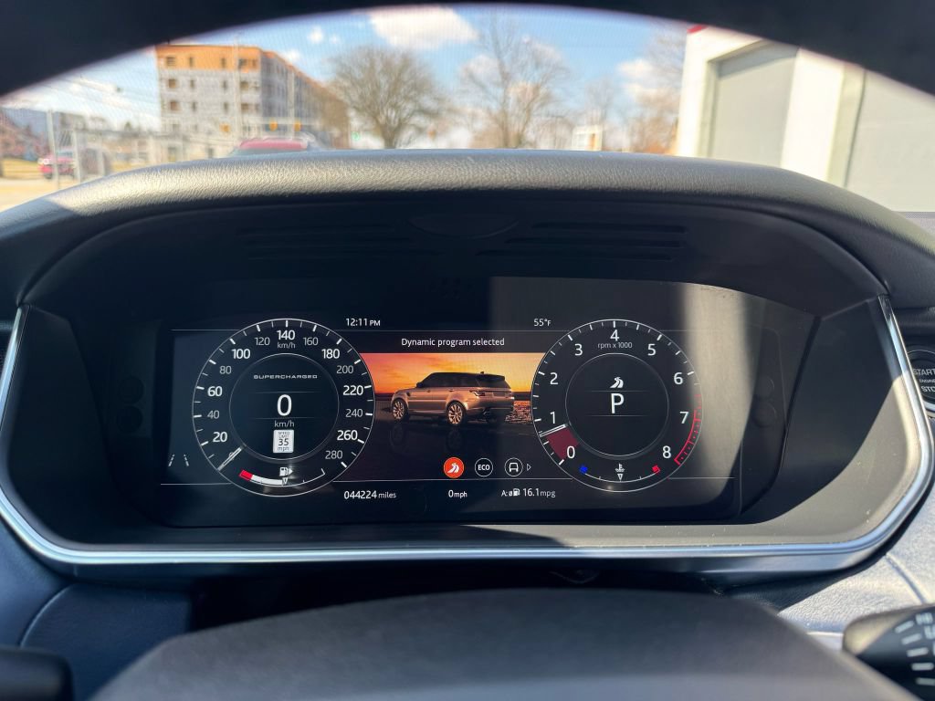 Used 2018 Land Rover Range Rover Sport Supercharged AWD/4WD image 31