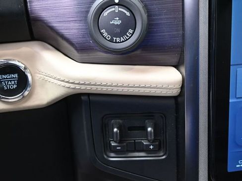 Used 2022 Ford Expedition Platinum image 34