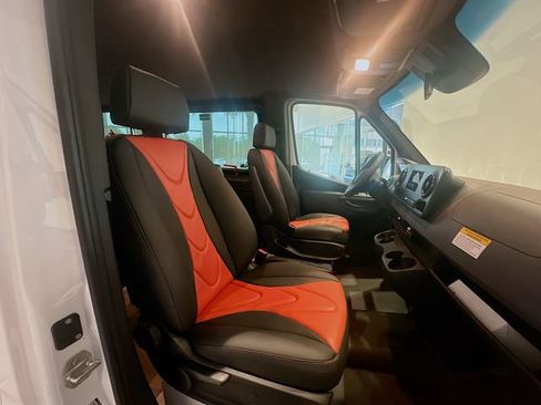 New 2024 Mercedes-Benz Sprinter 3500 image 31