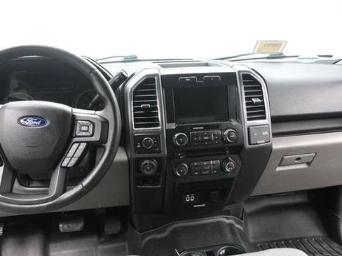 Used 2016 Ford F150 XLT w/ Equipment Group 302A Luxury AWD/4WD image 21