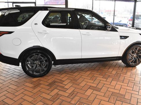 Used 2020 Land Rover Discovery HSE image 6