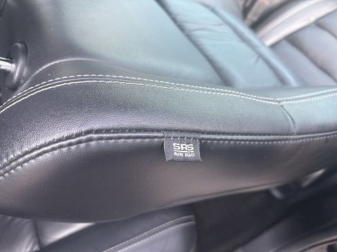 Used 2015 Jeep Grand Cherokee Limited image 52