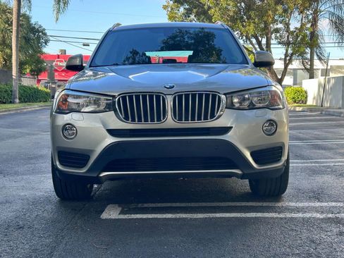 Used 2017 BMW X3 xDrive28i image 2