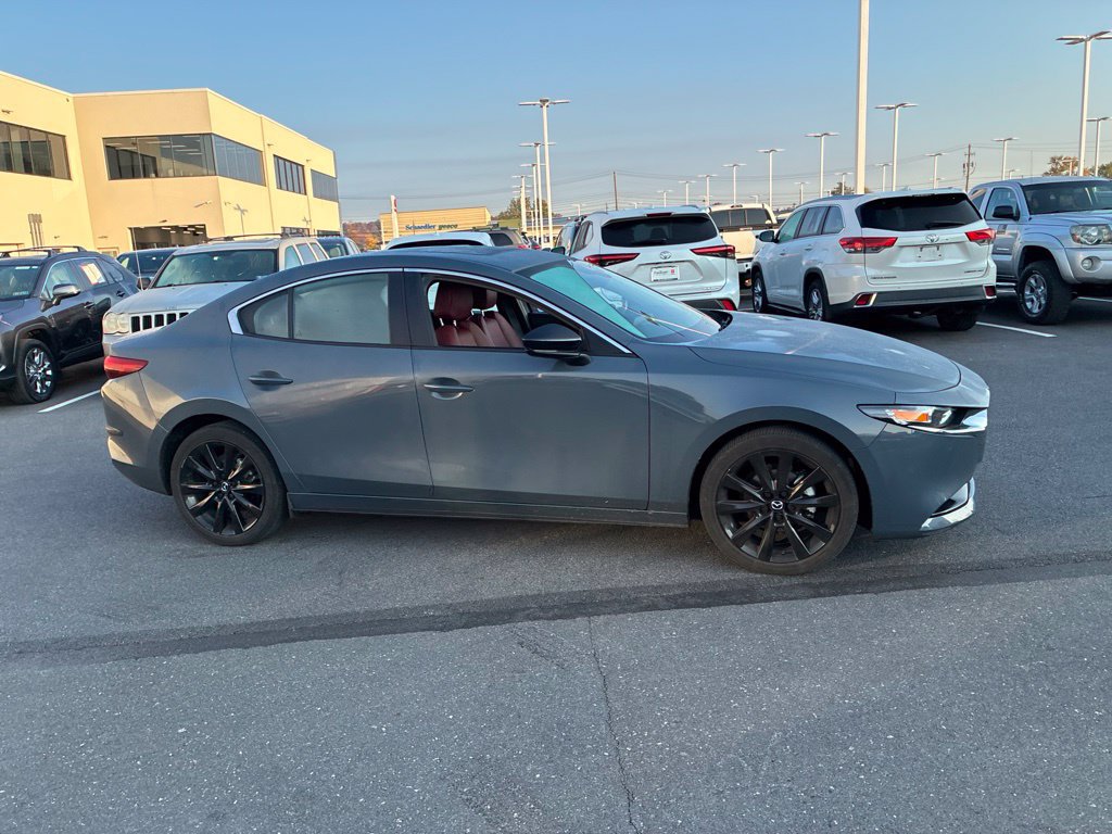 Used 2023 MAZDA MAZDA3 s FWD image 4