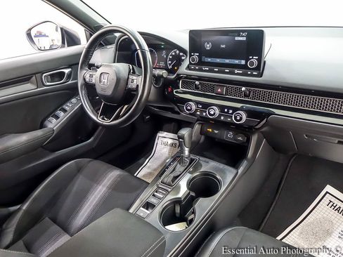 Used 2024 Honda Civic Sport image 31