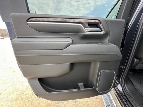 New 2026 GMC Sierra 2500 SLT image 22