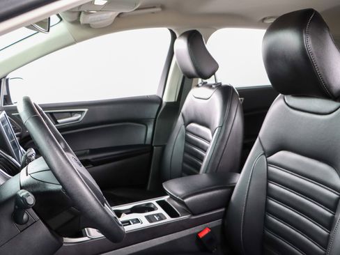 Used 2024 Ford Edge SEL w/ Convenience Package image 23