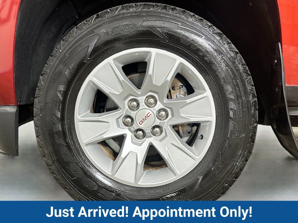 Used 2016 GMC Canyon SLE RWD image 33