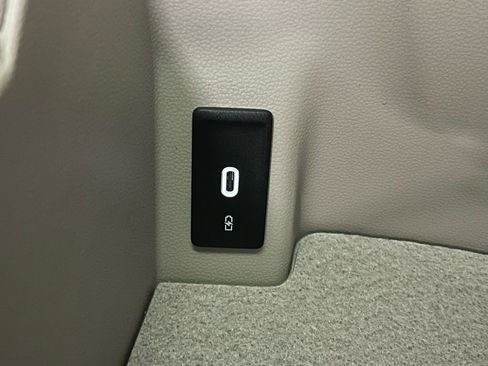 New 2026 Volkswagen Atlas SEL AWD/4WD image 15