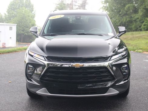 Used 2024 Chevrolet Blazer LT w/ Convenience Package FWD image 2