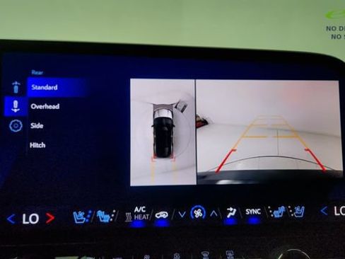 Used 2024 Chevrolet Blazer EV RS AWD/4WD image 63