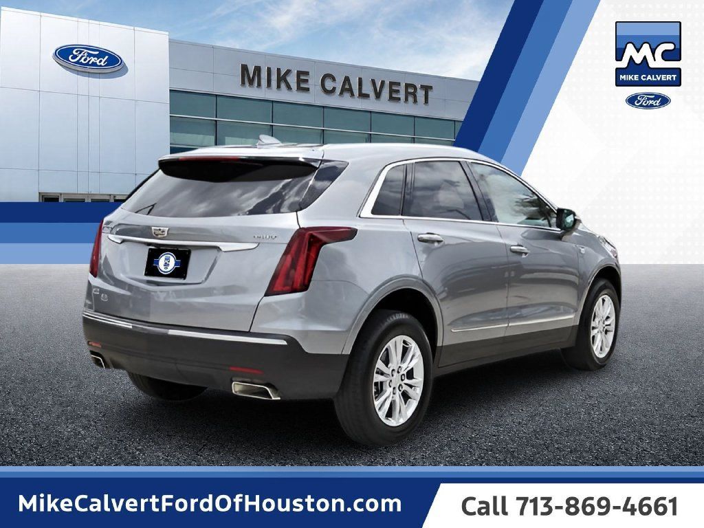 Used 2025 Cadillac XT5 Luxury FWD image 4