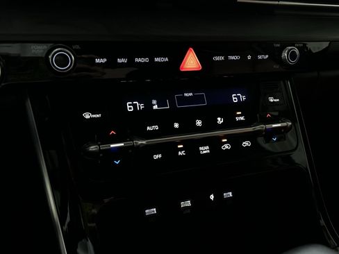 Used 2024 Kia Carnival SX FWD image 24