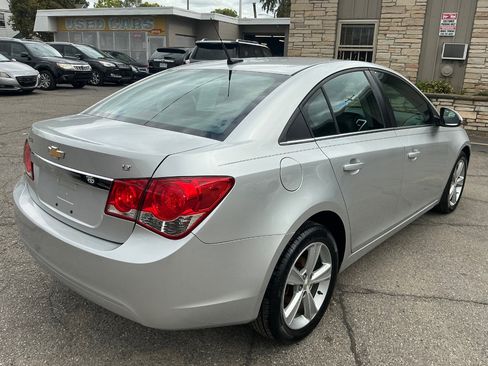 Used 2014 Chevrolet Cruze LT image 3