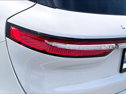 Used 2023 Lincoln Corsair FWD image 23