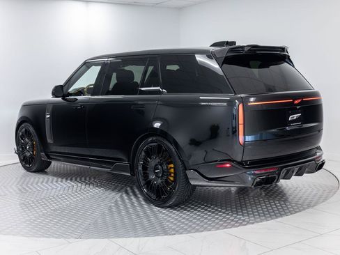 Used 2025 Land Rover Range Rover Long Wheelbase SE AWD/4WD image 4