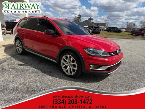 Used 2019 Volkswagen Golf Alltrack SEL image 8