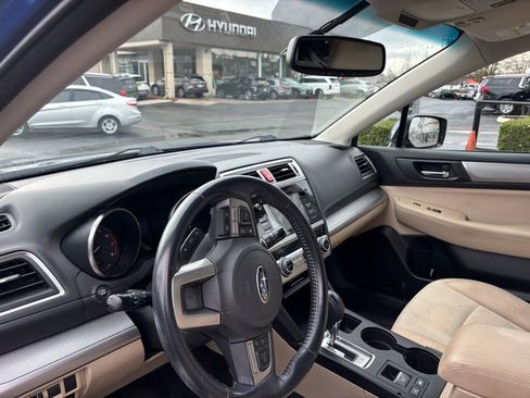 Used 2015 Subaru Outback 2.5i Premium image 5