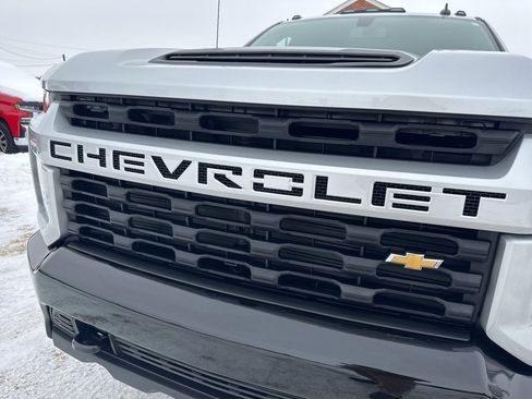 Used 2022 Chevrolet Silverado 2500 Custom w/ Custom Value Package image 47