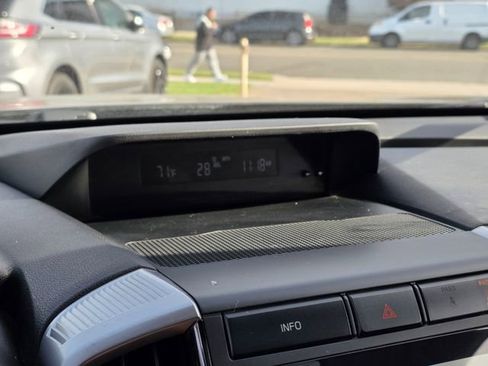 Used 2020 Subaru Ascent Premium w/ Sport Package image 27