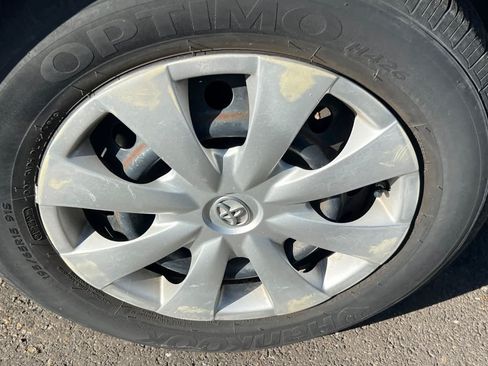 Used 2010 Toyota Corolla LE FWD image 15