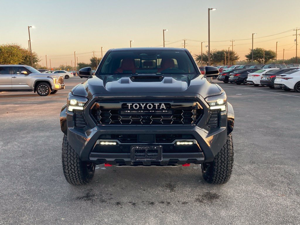 Certified 2026 Toyota Tacoma TRD Pro AWD/4WD image 2