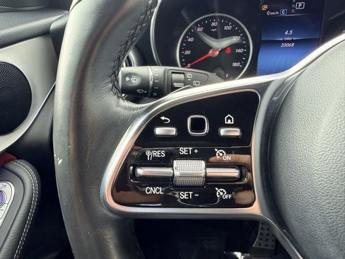 Used 2022 Mercedes-Benz GLC 300 4MATIC image 34