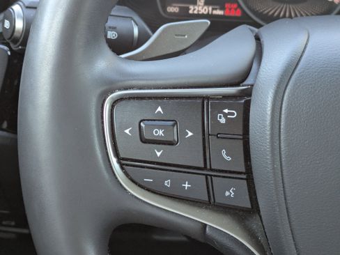 Used 2023 Lexus ES 350 w/ Premium Package image 23