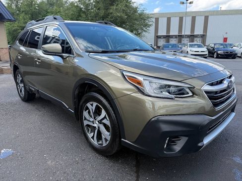 Used 2020 Subaru Outback Limited XT w/ Popular Package #2 AWD/4WD image 3