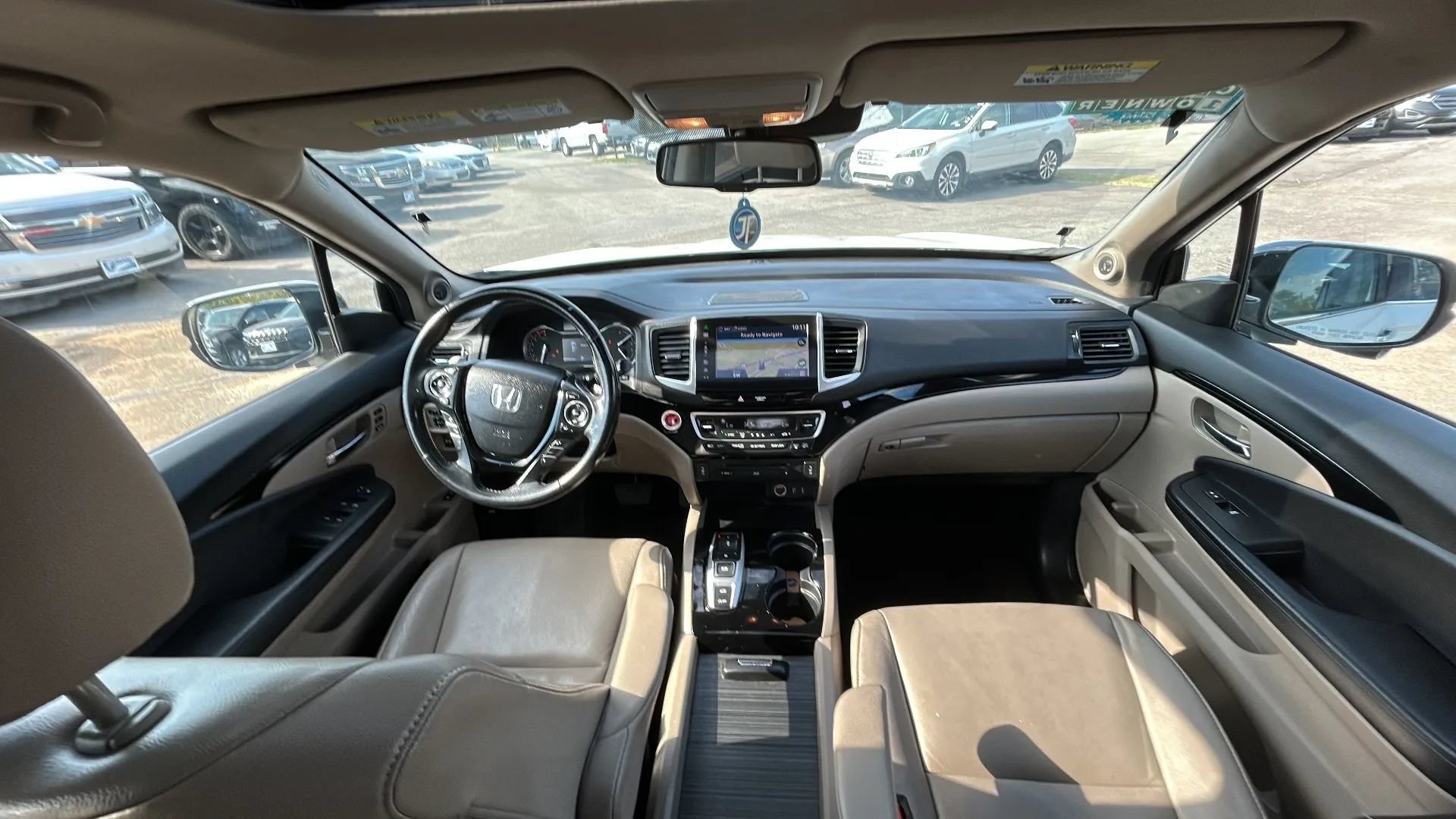 Used 2016 Honda Pilot Touring image 8