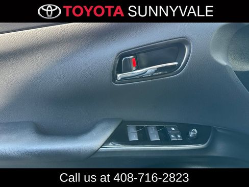 Used 2019 Toyota Prius Prime Premium w/ Preferred Accessory Package FWD image 15