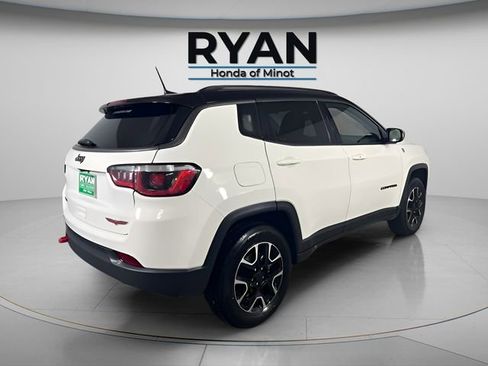 Used 2020 Jeep Compass Trailhawk image 6