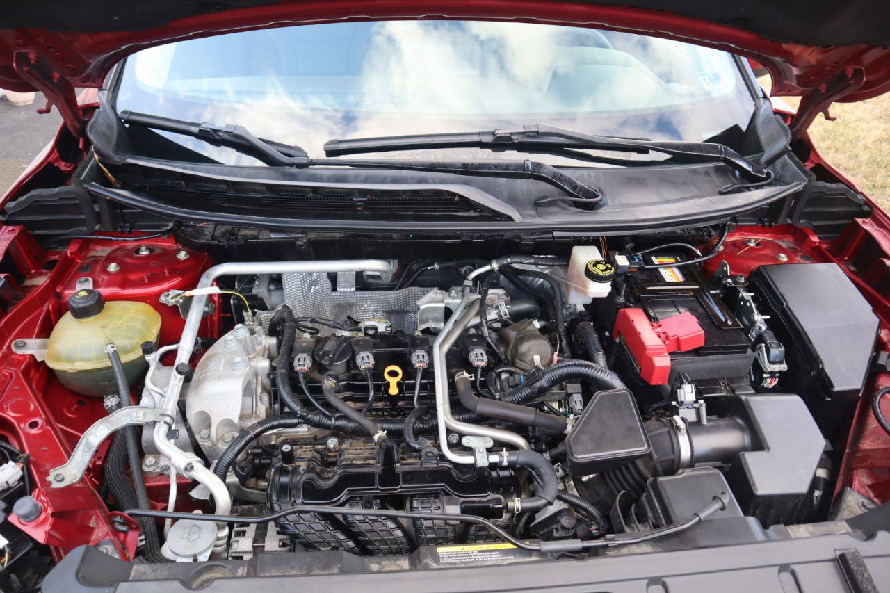 Used 2021 Nissan Rogue SV AWD/4WD image 37